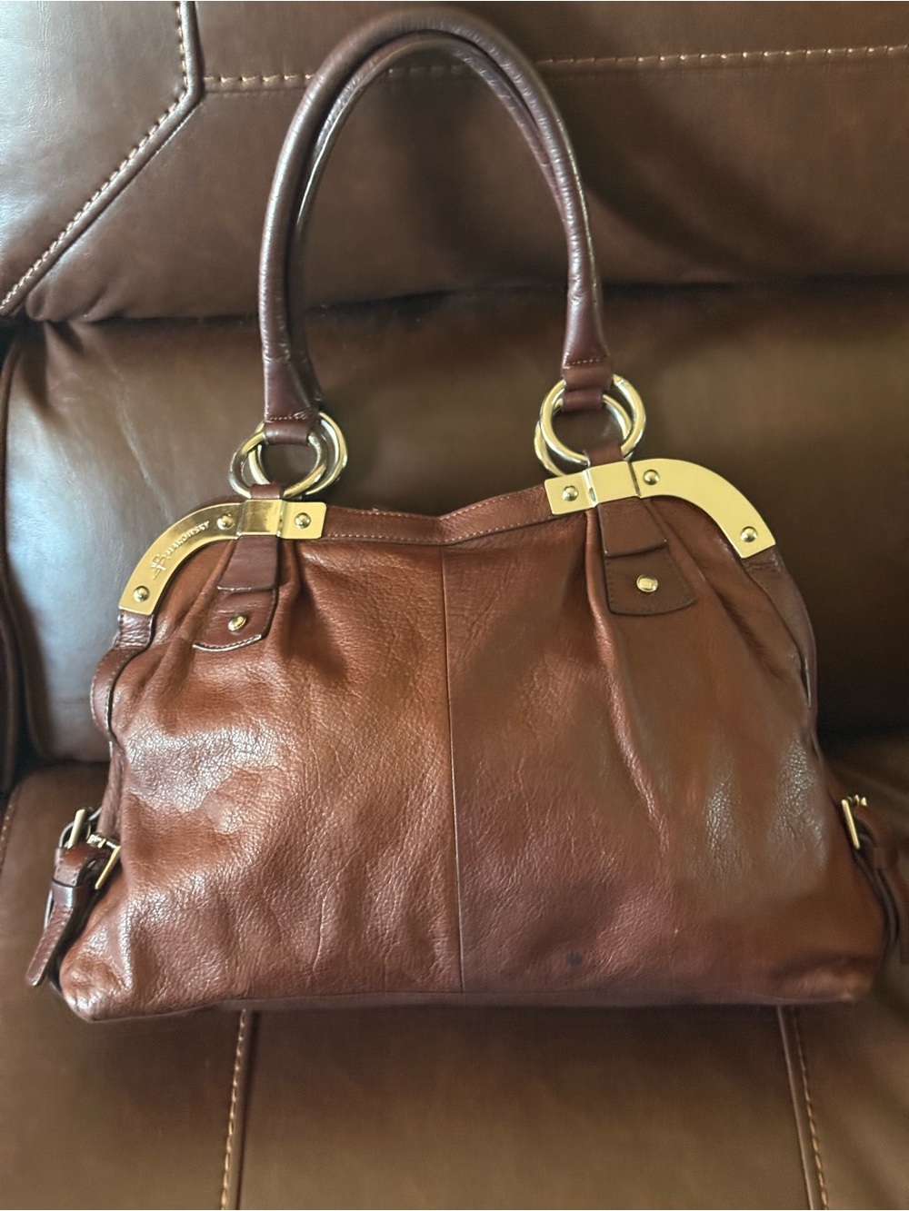 B Makowsky Leather bag with chrome